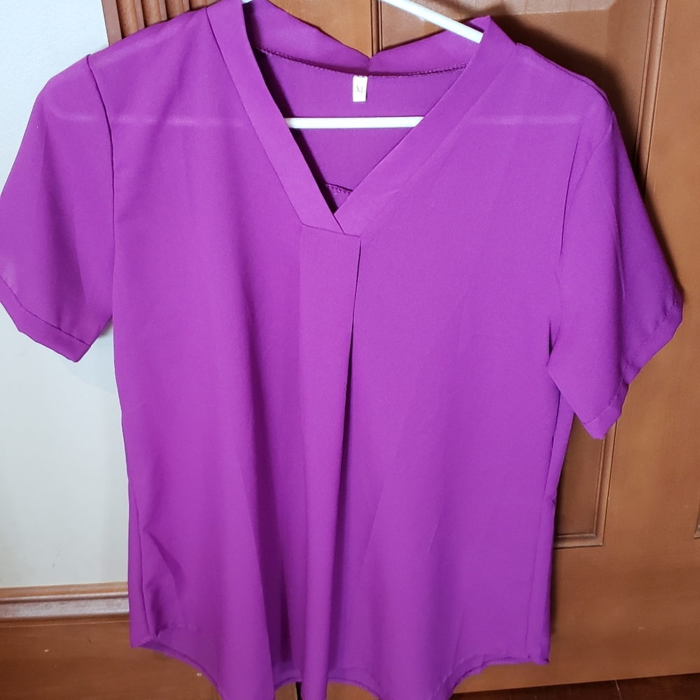 Short sleeved Fucia blouse